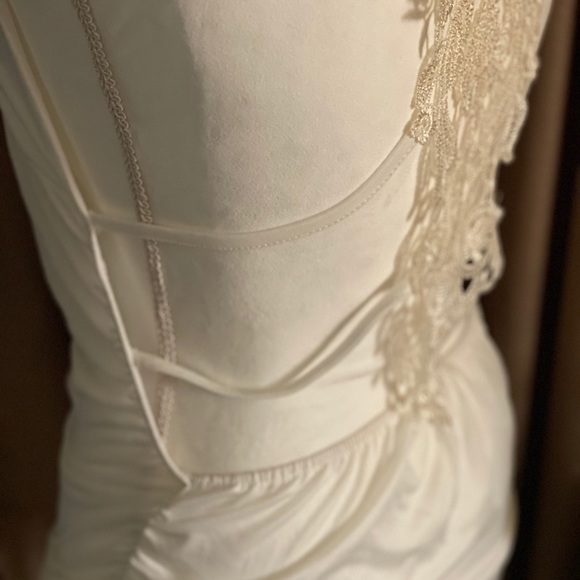 Top - Picture 3 of 4